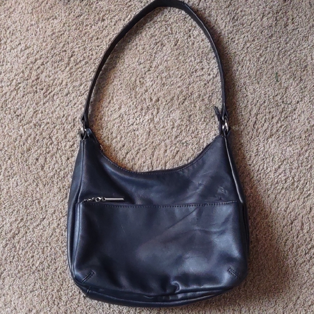 Giani Bernini Navy Purse, Clean Inside, 2 Outside Zip Pockets, Exc Condition